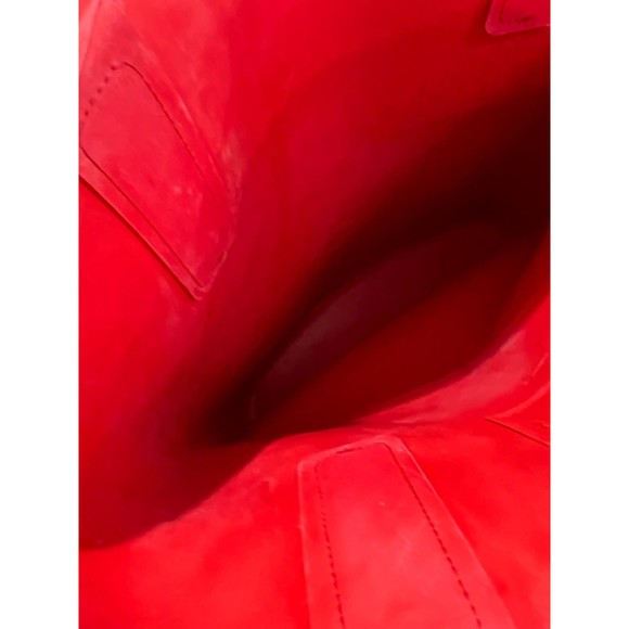 Hunter for Target Rubber Sling Tote Bag in Red - Picture 7 of 11